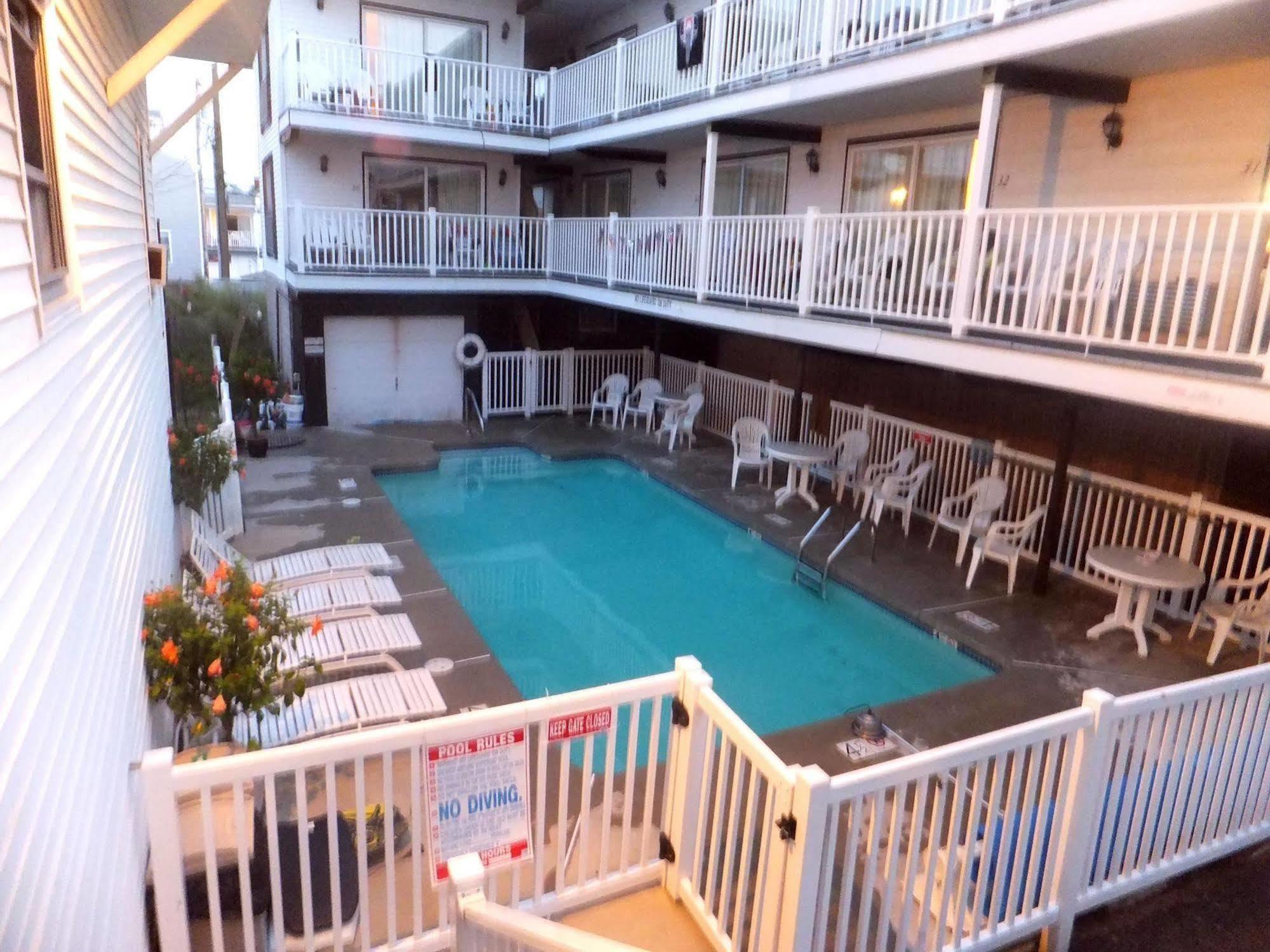 The Pelham Resort Motel ハンプトン エクステリア 写真