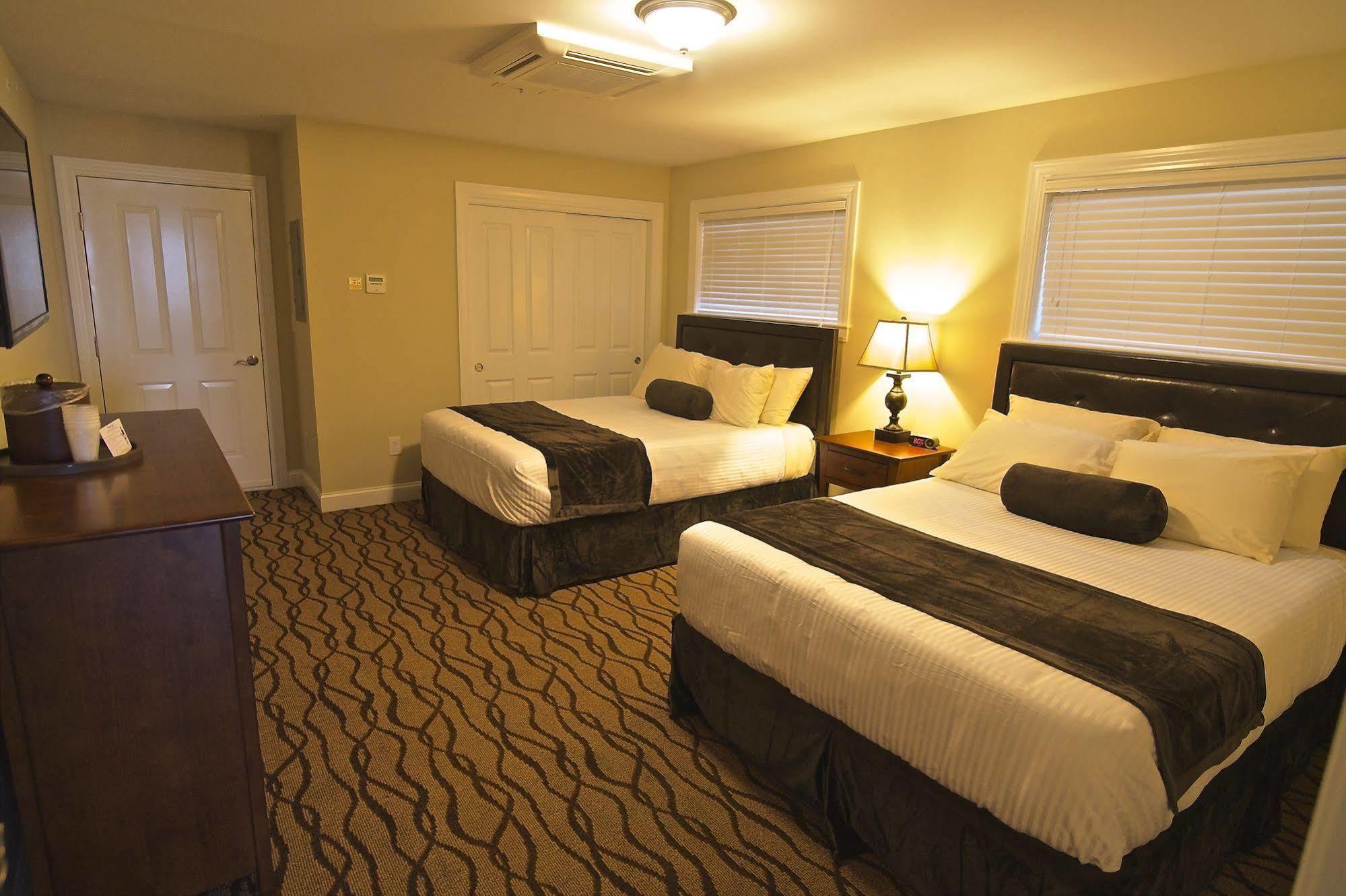 The Pelham Resort Motel ハンプトン エクステリア 写真